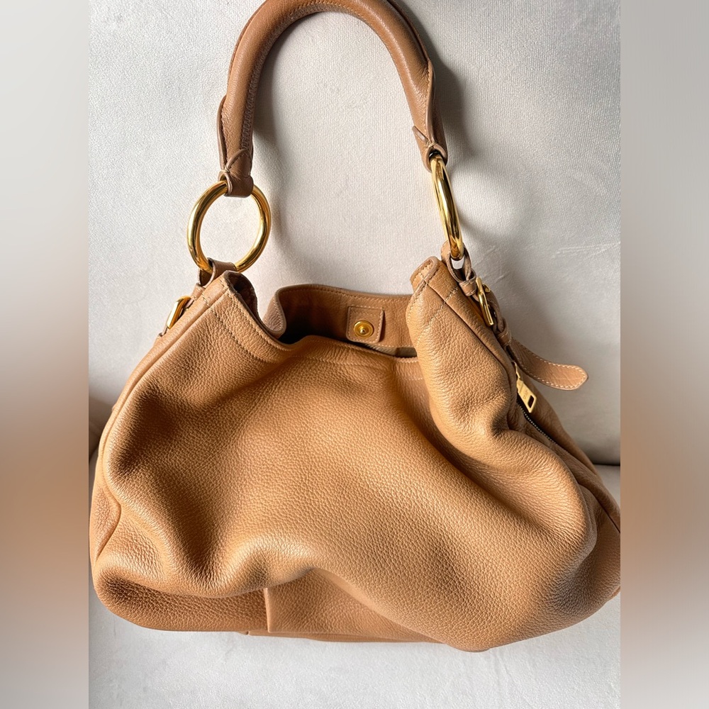 SOLD ❗️PRADA Vitello Daino Shoulder Bag Beige - Picture 4 of 15